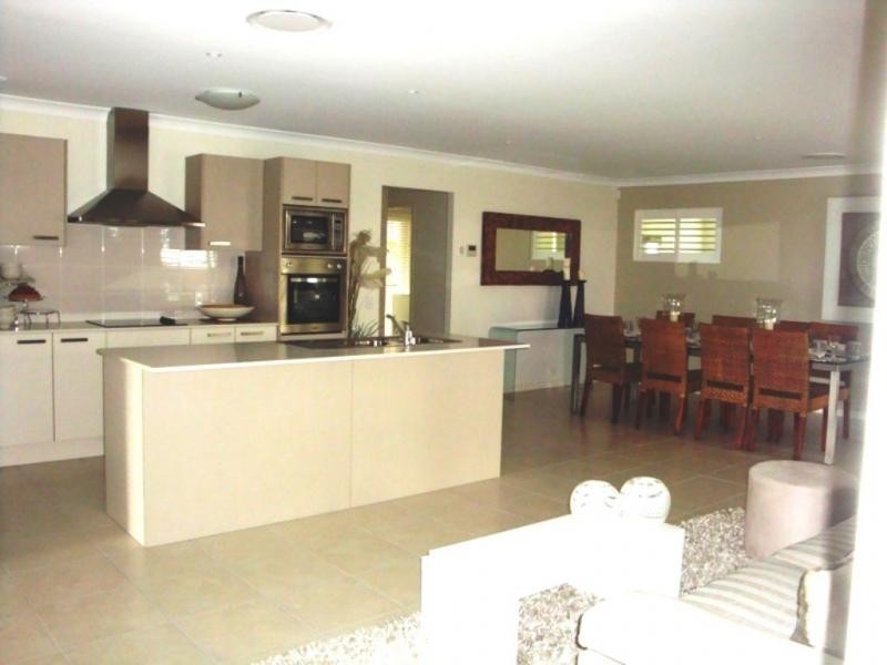 7 Conestoga Way, Upper Coomera QLD 4209