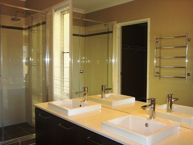 17 Alfa Drive, Coomera Retreat, Upper Coomera QLD 4209