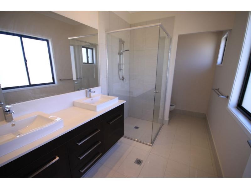 11 Marrinup Street, Highland Reserve, Upper Coomera QLD 4209