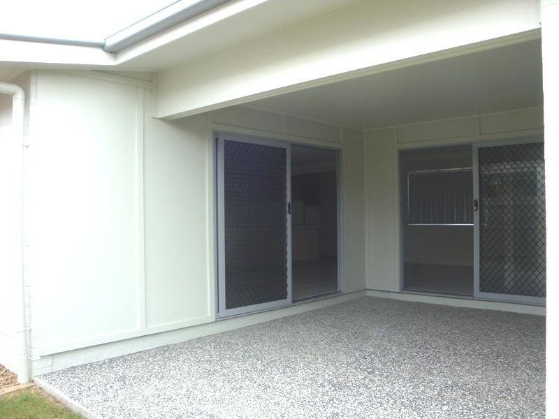 5 Tooloom Court, Waterford QLD 4133