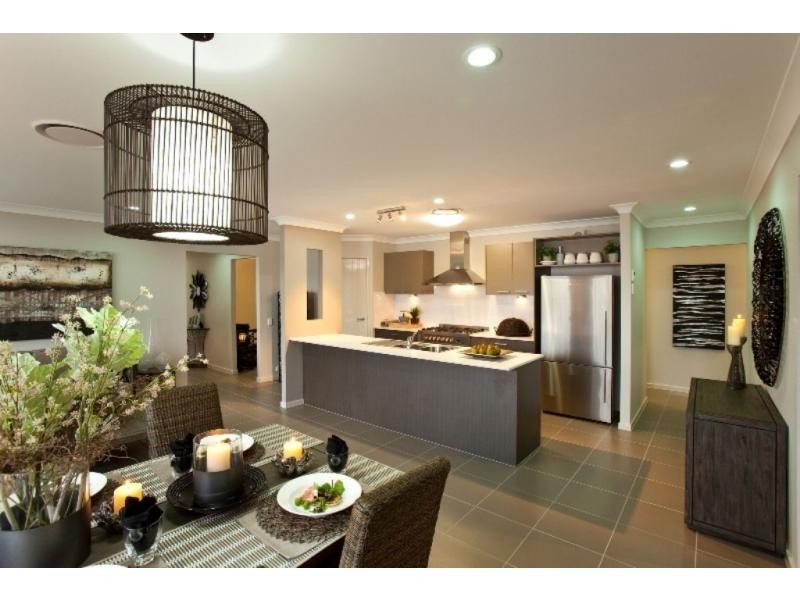 Augustine Heights QLD 4300