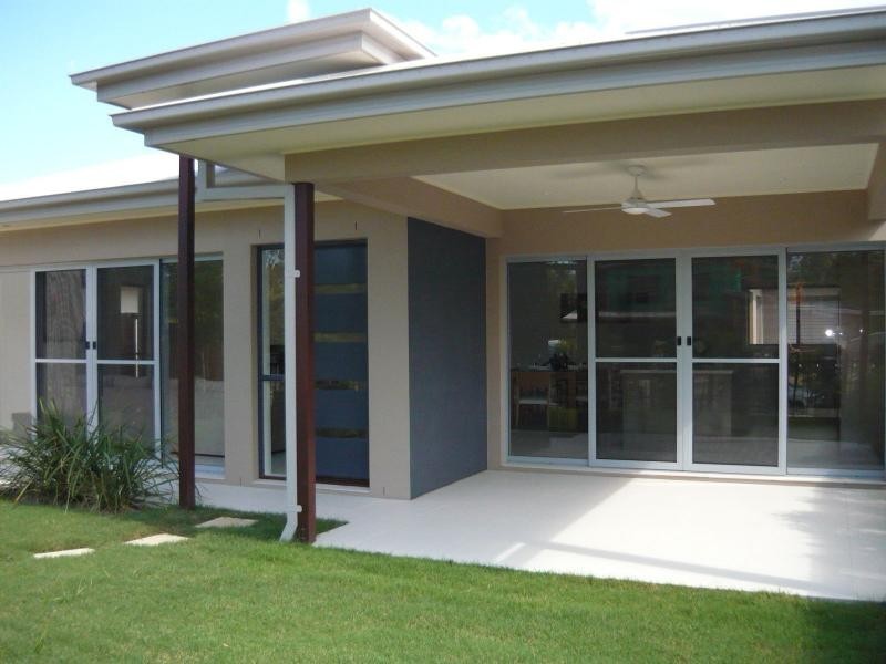 21 Bunderoo Circuit, Gainsborough Greens, Pimpama QLD 4209