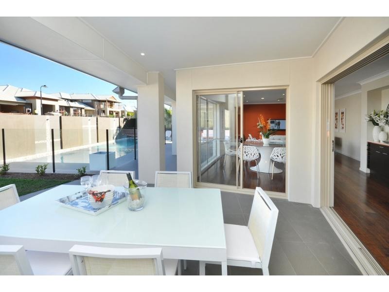 North Lakes QLD 4509