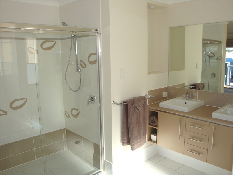 Hope Island QLD 4212