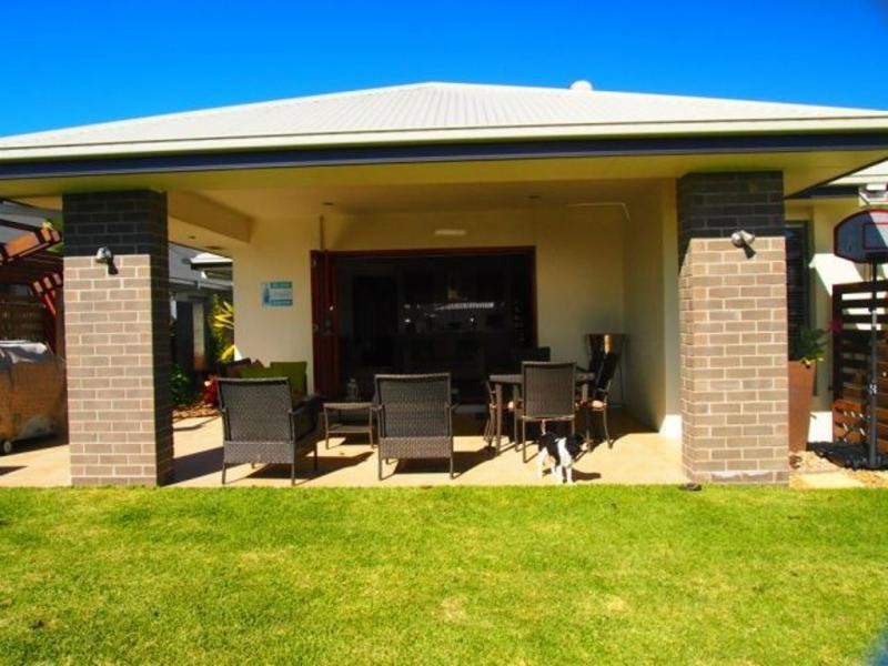 23 Drafters Crescent, Upper Coomera QLD 4209