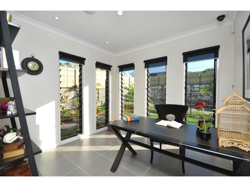 North Lakes QLD 4509