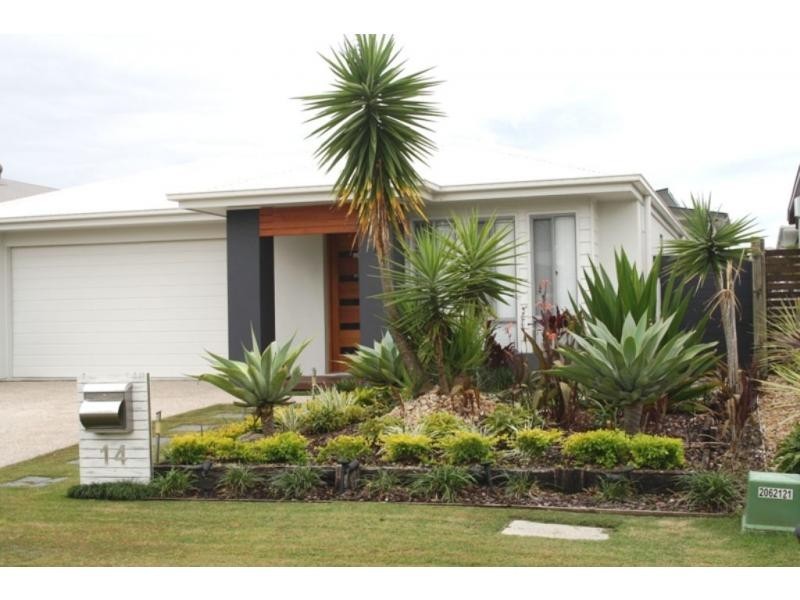 14 Homestead Circuit, Riverstone Crossing, Maudsland QLD 4210