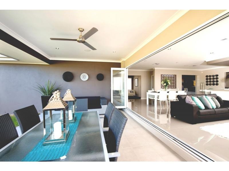 21 Northern Skies Terrace, Riverstone Crossing, Upper Coomera QLD 4209