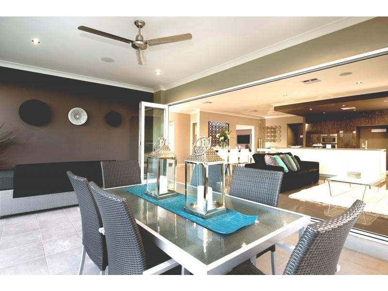 21 Northern Skies Terrace, Riverstone Crossing, Upper Coomera QLD 4209