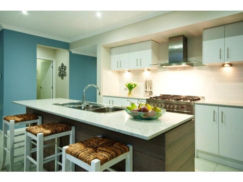 9 Finnigan Street, Augustine Heights QLD 4300