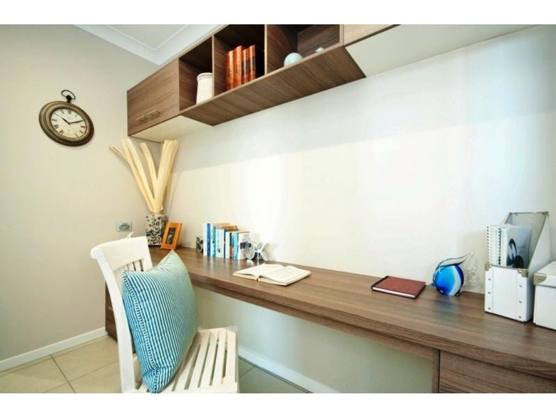 9 Finnigan Street, Augustine Heights QLD 4300