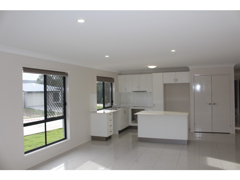 3 Charlies Crossing Rd, Upper Coomera QLD 4209