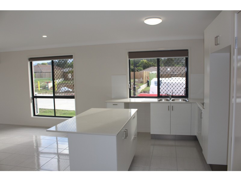 3 Charlies Crossing Rd, Upper Coomera QLD 4209