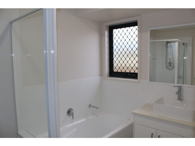 3 Charlies Crossing Rd, Upper Coomera QLD 4209