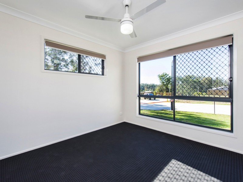 8 Poppy Street, Upper Coomera QLD 4209