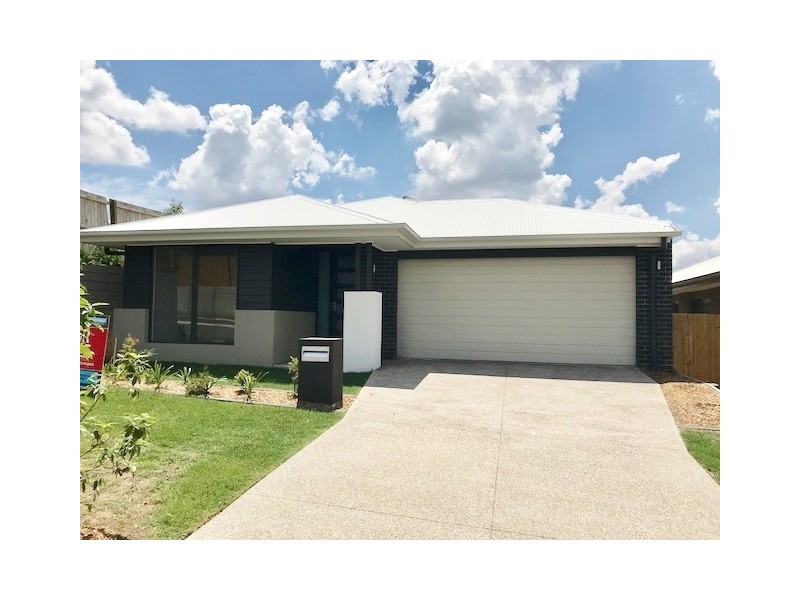 36 Greenstone St, Yarrabilba QLD 4207