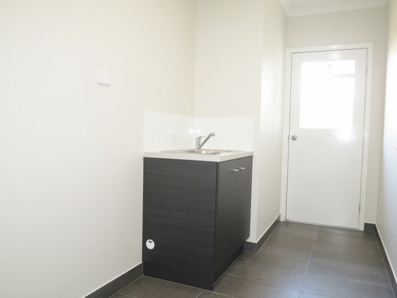 36 Greenstone St, Yarrabilba QLD 4207