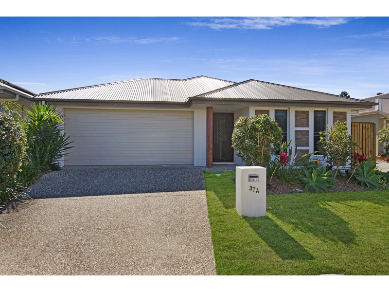 37A Plantation Cres, Maudsland QLD 4210