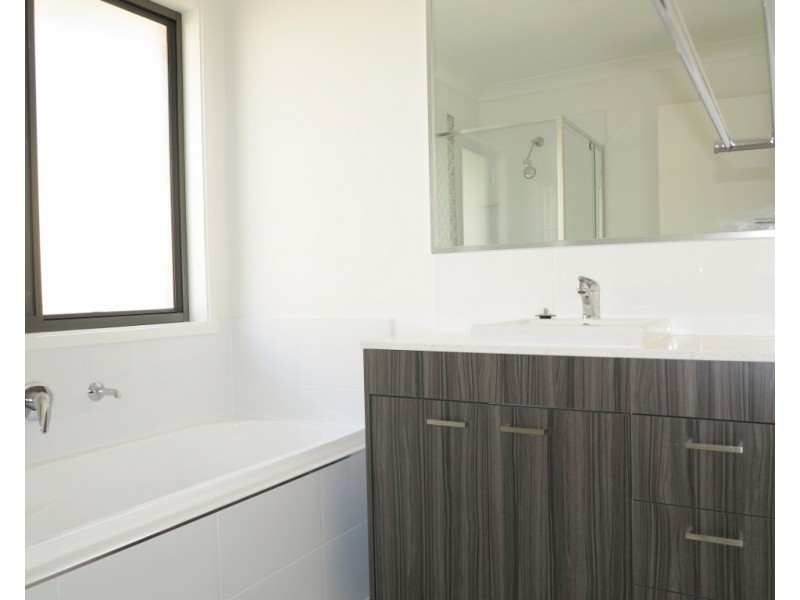 Logan Reserve QLD 4133