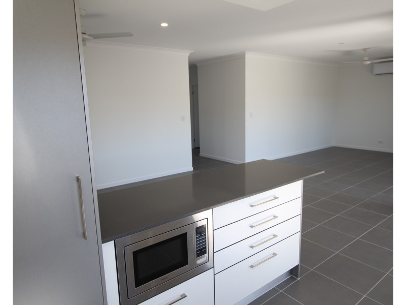 16 Poppy Street, Upper Coomera QLD 4209