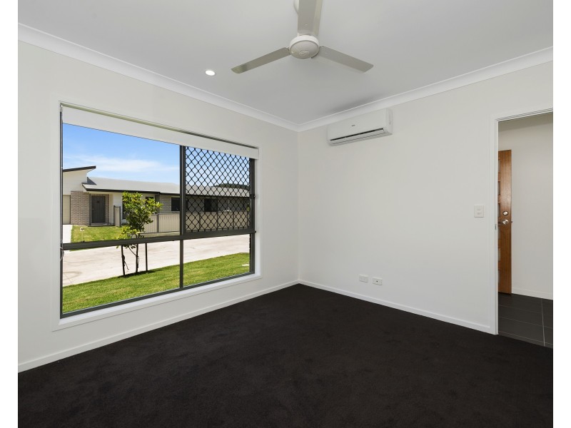 16 Poppy Street, Upper Coomera QLD 4209