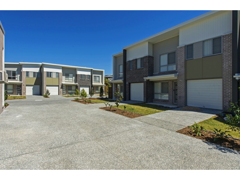 57 Mcauley Pde, Pacific Pines QLD 4211