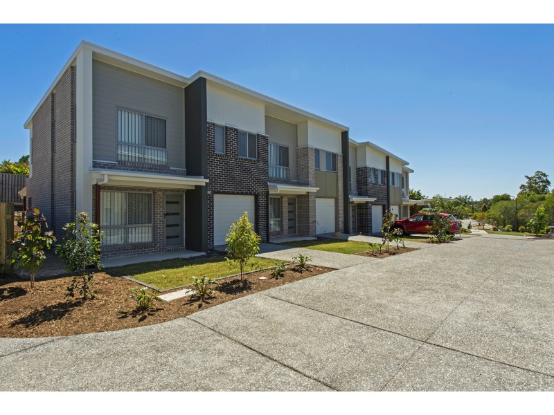 57 Mcauley Pde, Pacific Pines QLD 4211