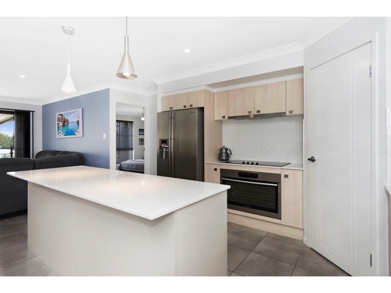 3 Middleham Fairway, Maudsland QLD 4210