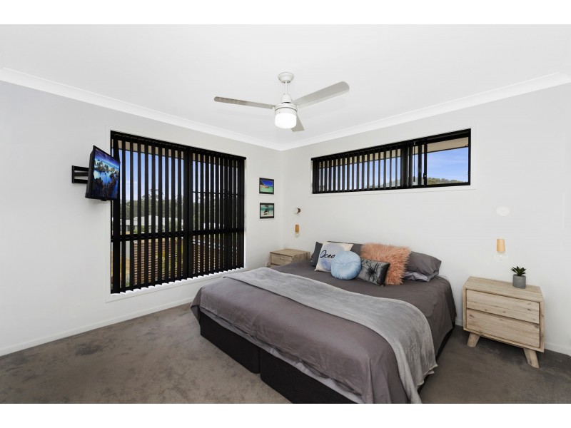 3 Middleham Fairway, Maudsland QLD 4210