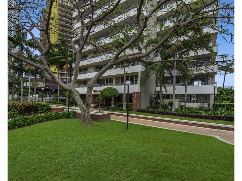 3/40 Ferny Ave, Surfers Paradise QLD 4217