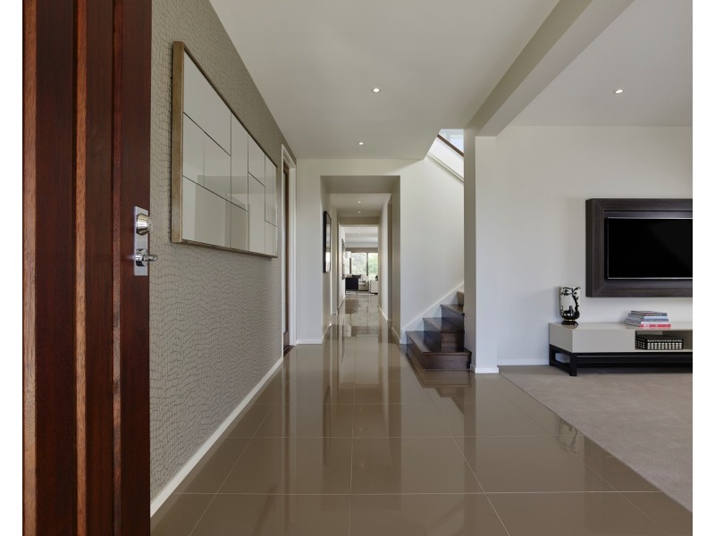 Ormeau Hills QLD 4208