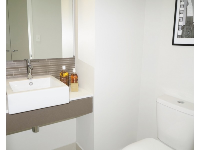 Ormeau Hills QLD 4208