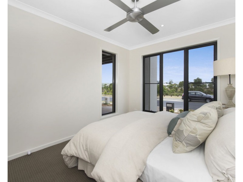 Yarrabilba QLD 4207