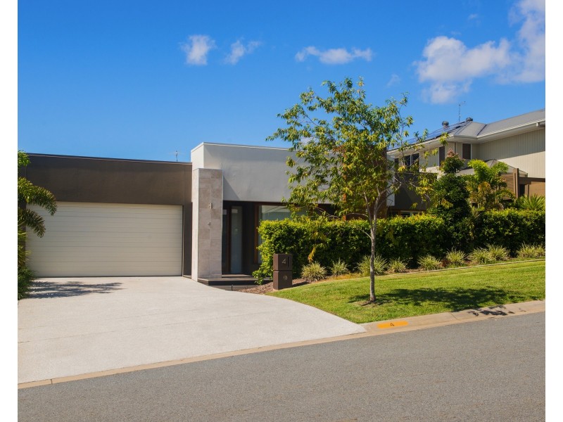 4 Conestoga Way, Upper Coomera QLD 4209