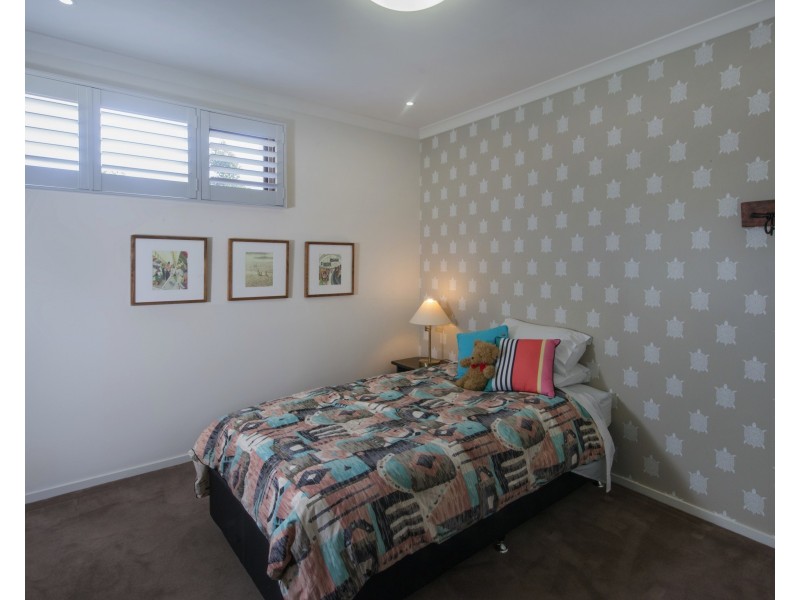 4 Conestoga Way, Upper Coomera QLD 4209