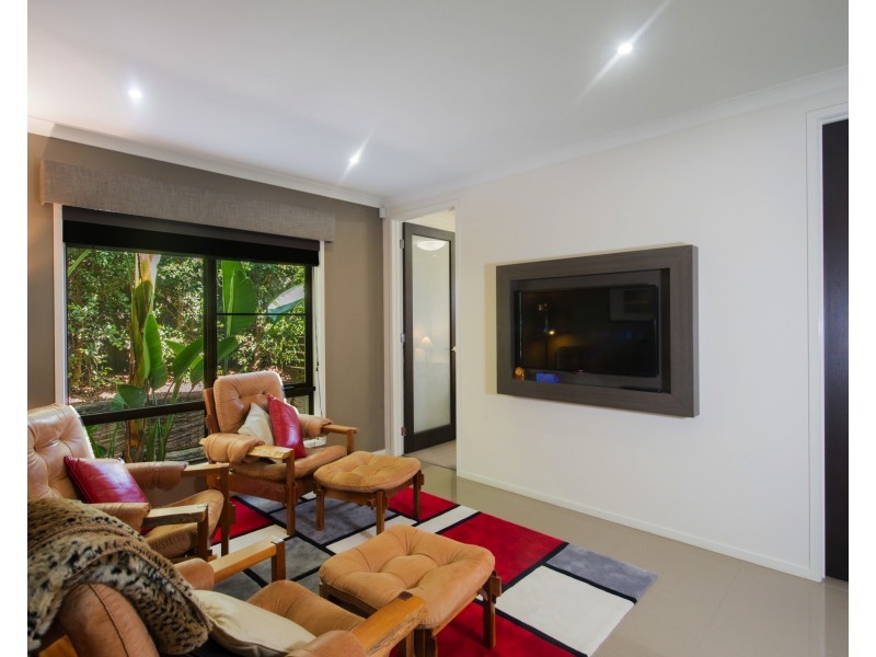 4 Conestoga Way, Upper Coomera QLD 4209