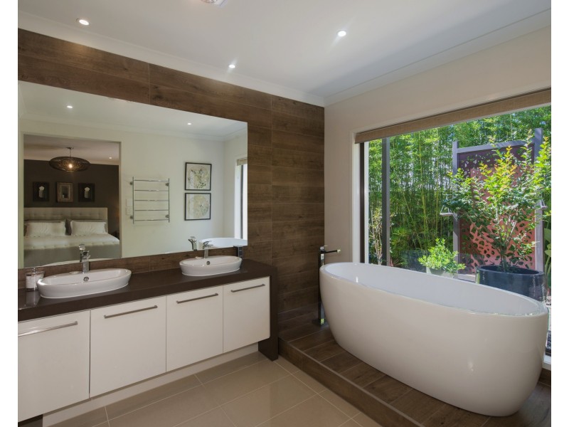 4 Conestoga Way, Upper Coomera QLD 4209