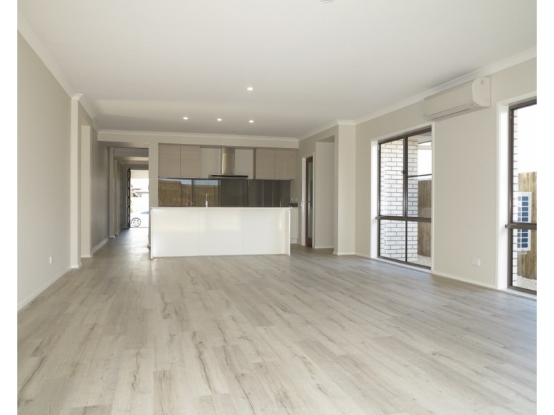 41 Greenstone Street, Yarrabilba QLD 4207