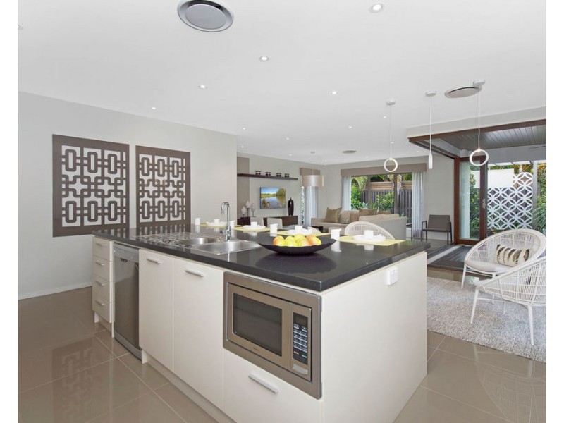 6 Elvire St, Ormeau Hills QLD 4208