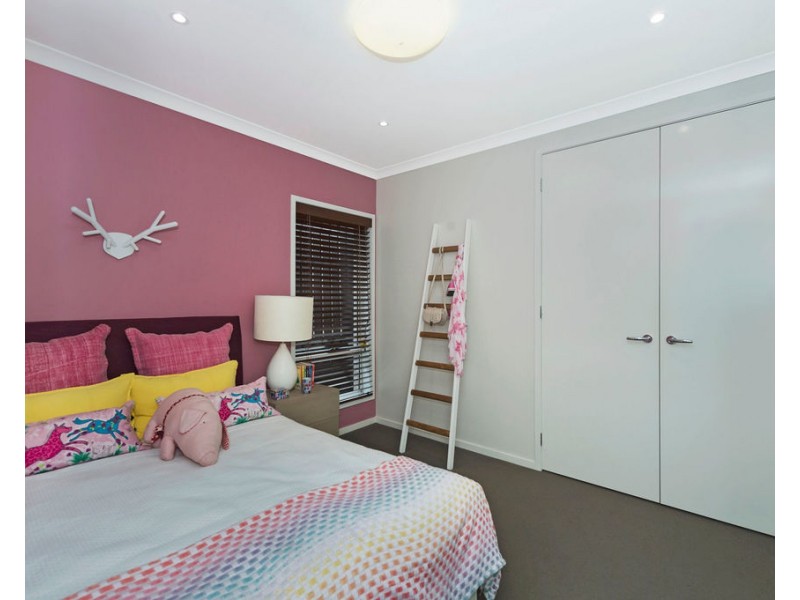 8 Elvire St, Ormeau Hills QLD 4208