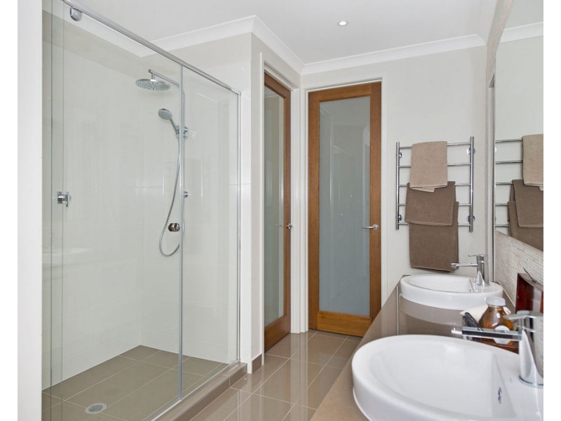 8 Elvire St, Ormeau Hills QLD 4208