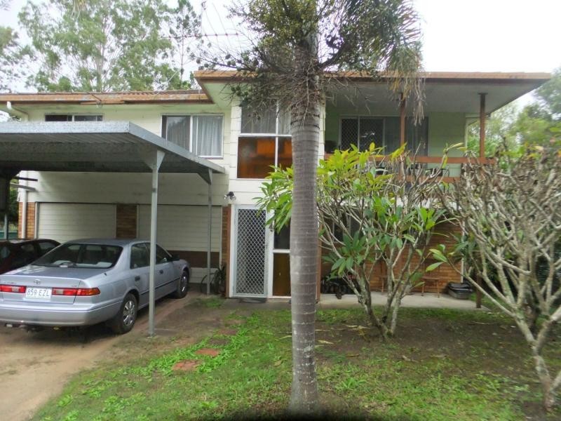 39 Mimosa Street, Woodford QLD 4514
