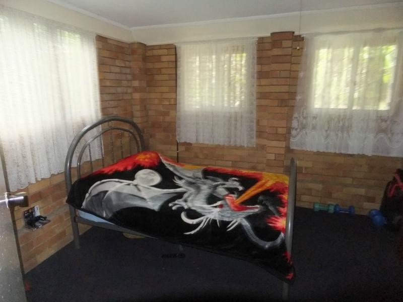 39 Mimosa Street, Woodford QLD 4514