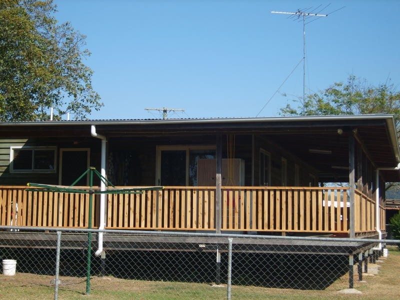 160 Cove Road, Stanmore QLD 4514