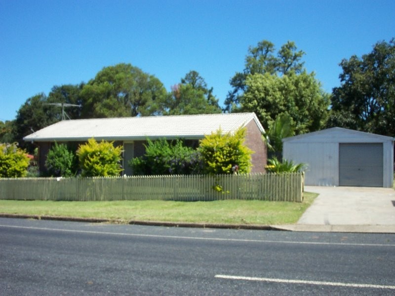 16 GEORGE Street, Woodford QLD 4514