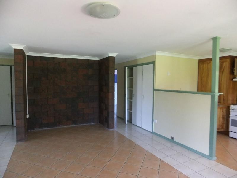 136 IRONBARK Drive, Woodford QLD 4514