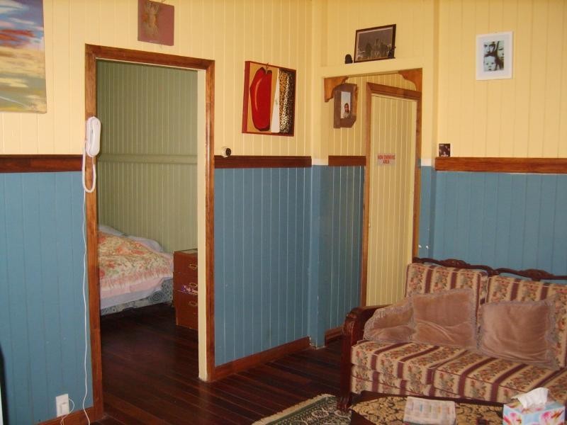 6 CORONATION Avenue, Woodford QLD 4514