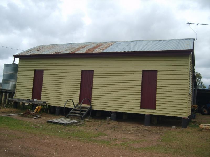 00 DIN DIN Road, Yarraman QLD 4614