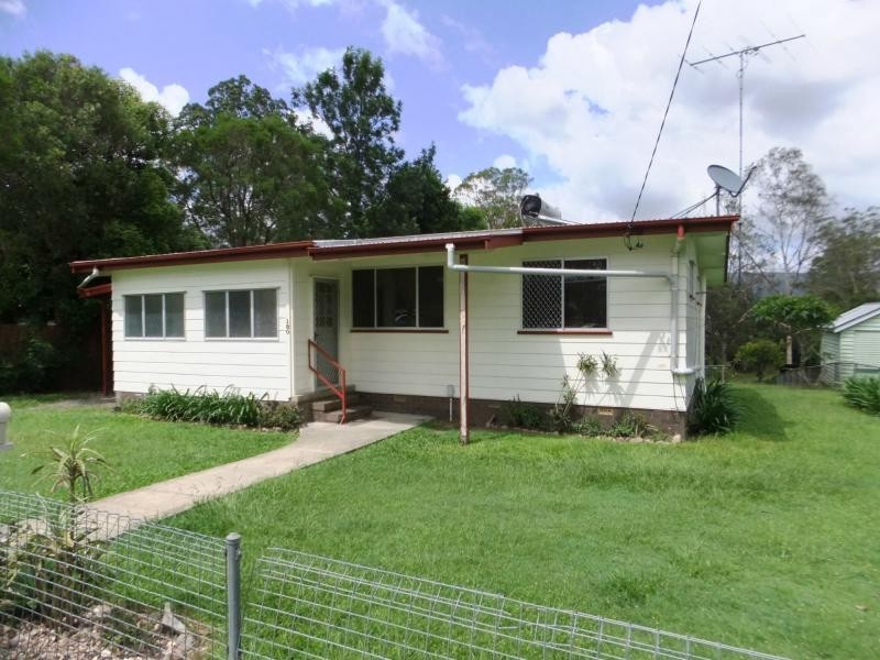 180 ARCHER Street, Woodford QLD 4514