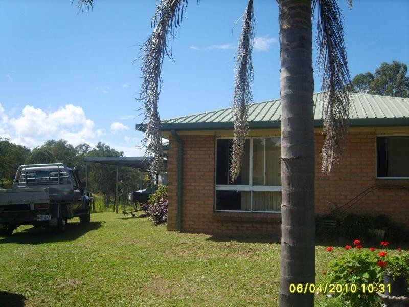 212 Grays Road, Kilcoy QLD 4515